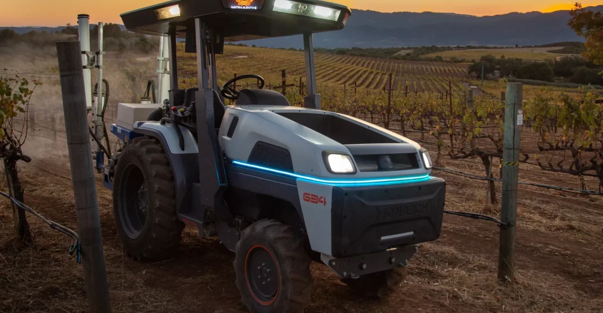 Electric autonomous Monarch Tractor is billed as the world s smartest by Pinterest Preview newatlas com
