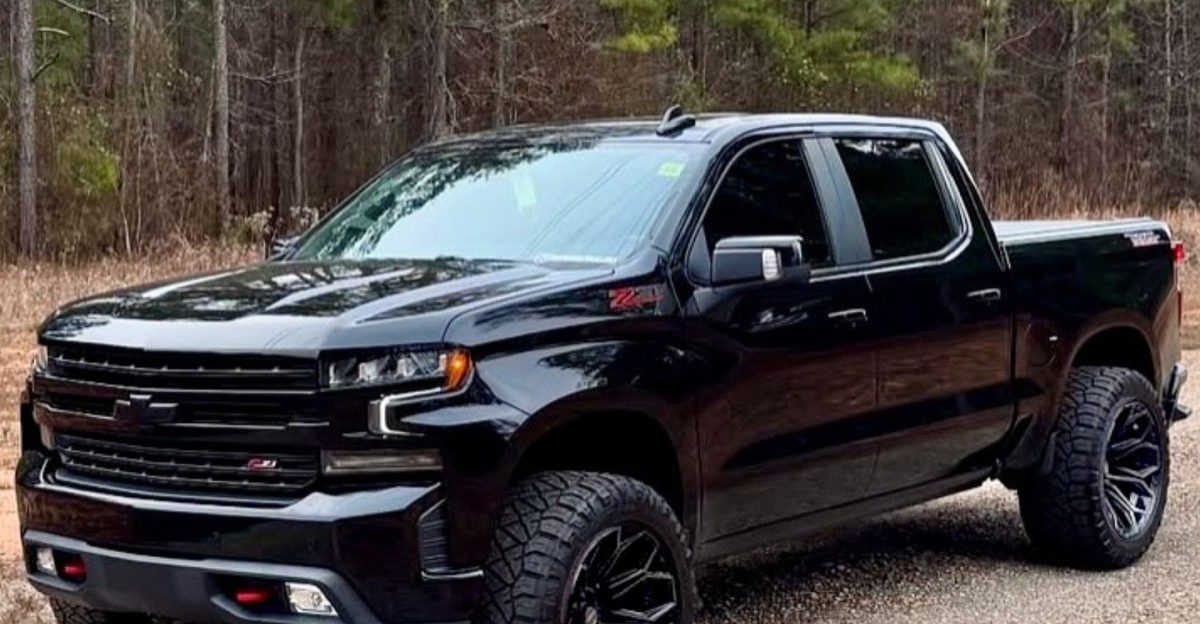 Silverado on our 4P83 s trailbosstribe mrjonathanayala topwheelsgallery 4playwheels trailboss trailbosstribe Silveradotrailboss silverado custom z71 zr2 trailbossz71 trailbosssilverado liftedsilverado chevysilverado trucksofinstagram offroad truckporn 4x4 truxfordays chevy silverado chevytrailboss trucknation chevrolet liftedtrucks truck trailbossmafia trailbossnation by Leah Strid