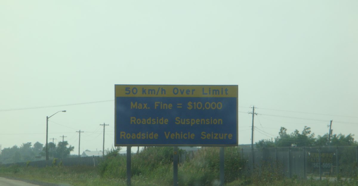 Speeding fine 10 000 warning on Highway QEW in Ontario
