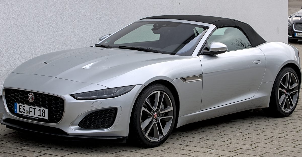 Jaguar F-Type Convertible in Filderstadt