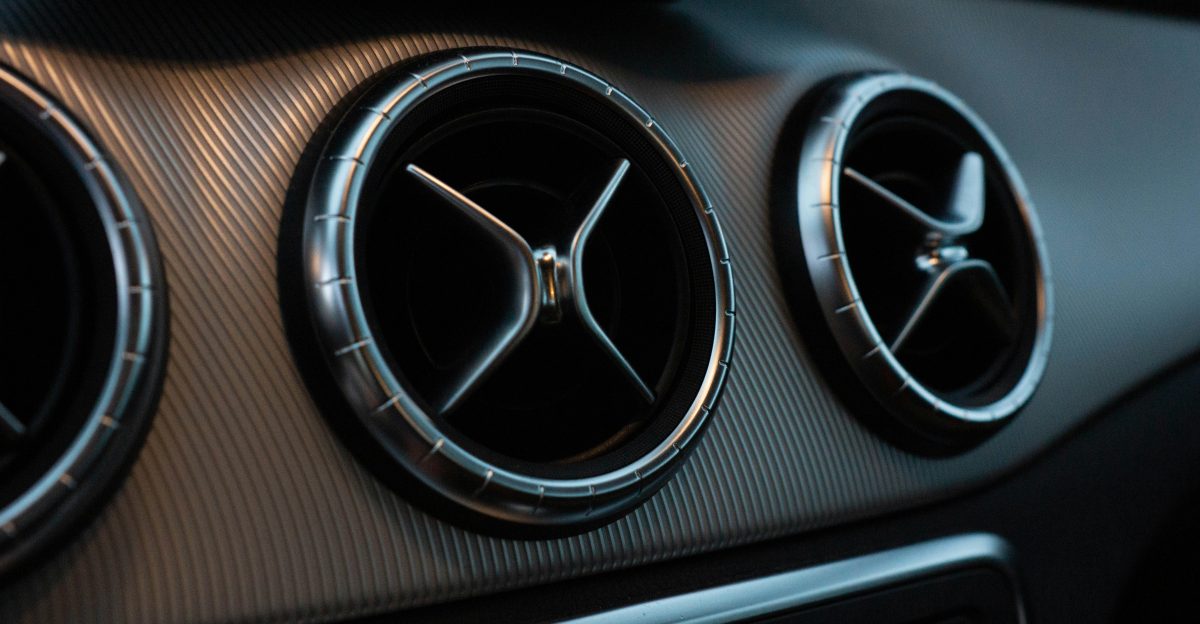 black vehicle air vent