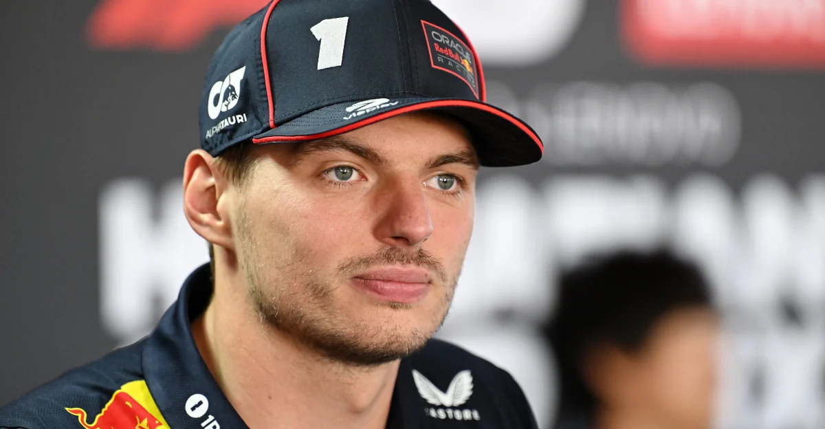 It s time to basically stop all the rumours - Max Verstappen
